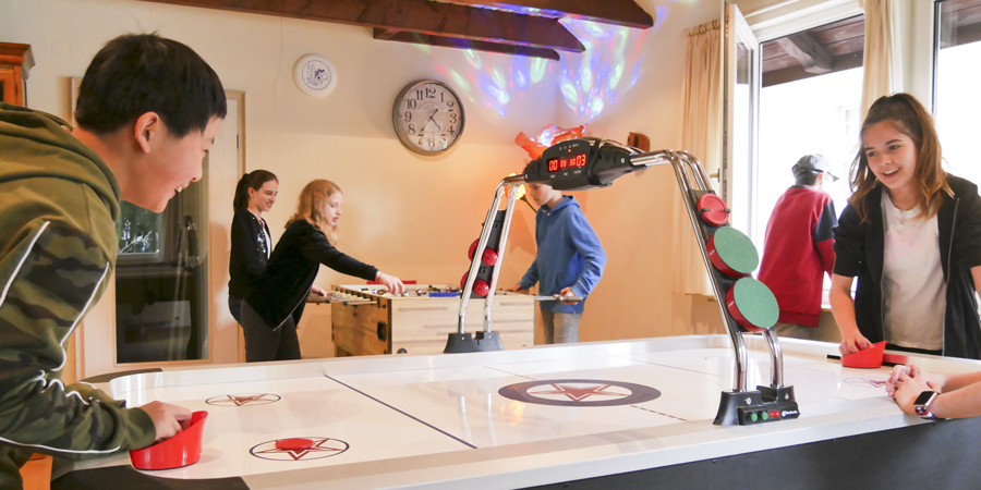 Game Room im Internat :-)